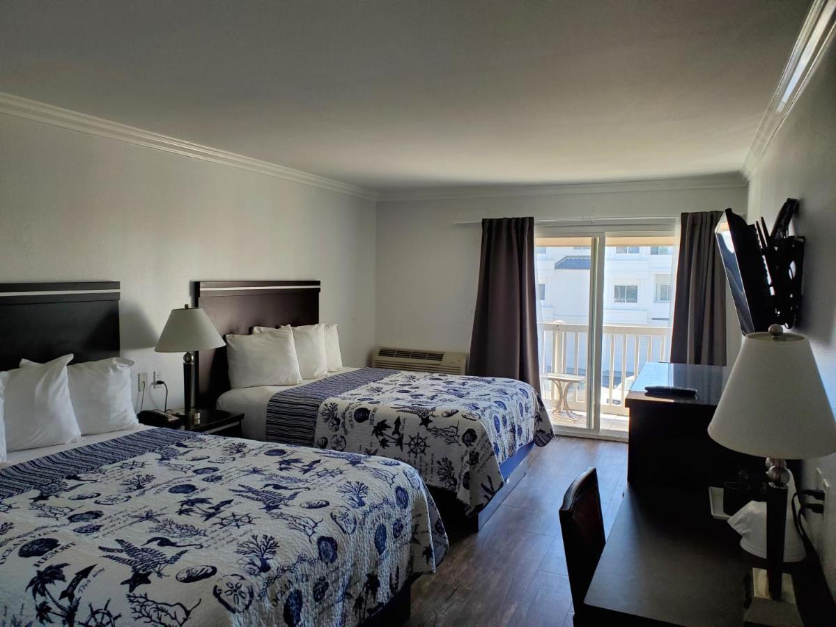 האנטינגטון ביץ' Ocean Surf Inn & Suites מראה חיצוני תמונה